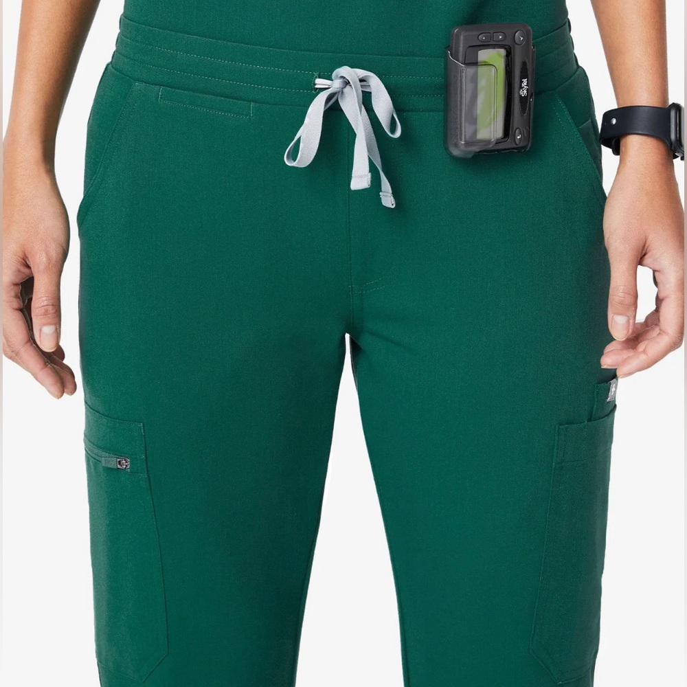 Figs Yola Skinny Scrub Pants